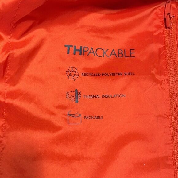 Tommy Hilfiger Men’s Small Lightweight Thermal Insulation Packable Puffer Vest - Picture 11 of 12